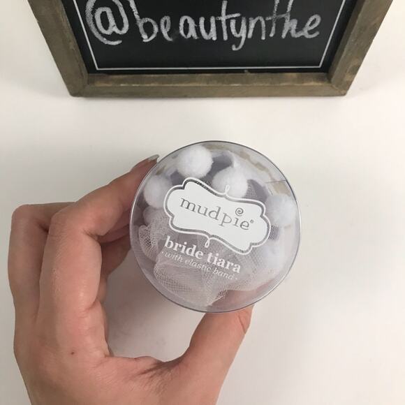 Mud pie bride tiara and veil bridal shower bachelorette party hat - Picture 4 of 8